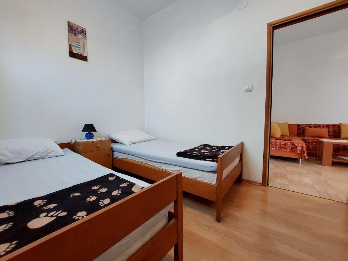 Apartment Ankica Punat Exterior photo