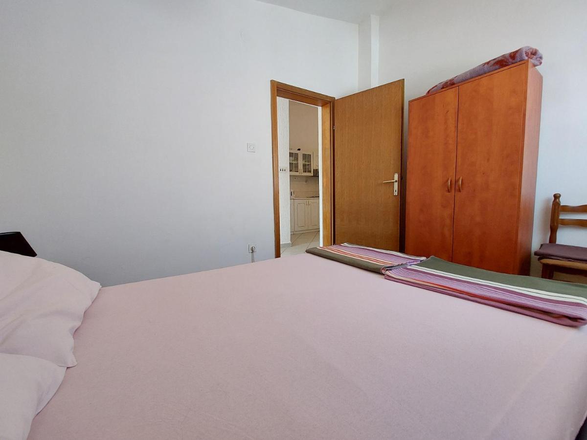 Apartment Ankica Punat Exterior photo